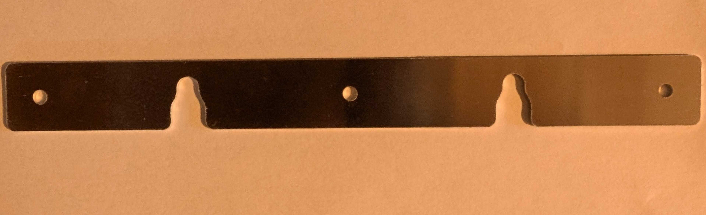 Plant panel reinforcement plate